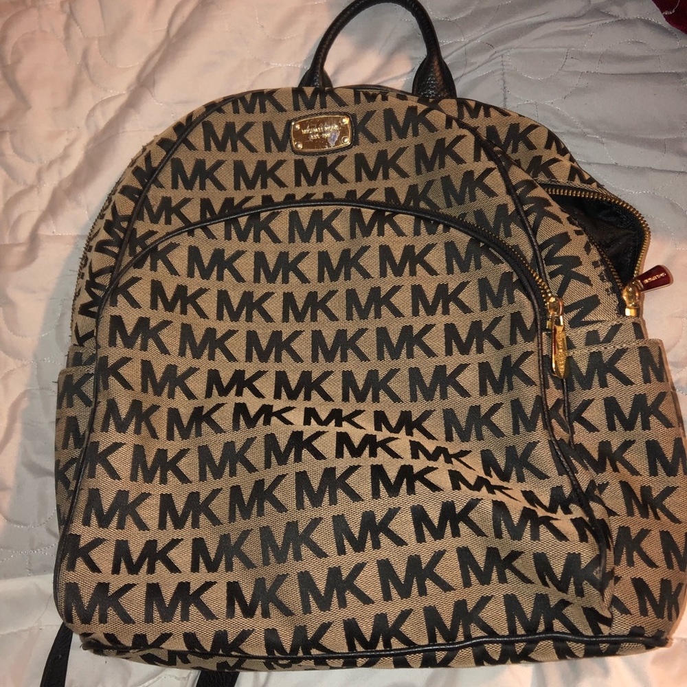 Michael Kors Abbey Jet Set Backpack